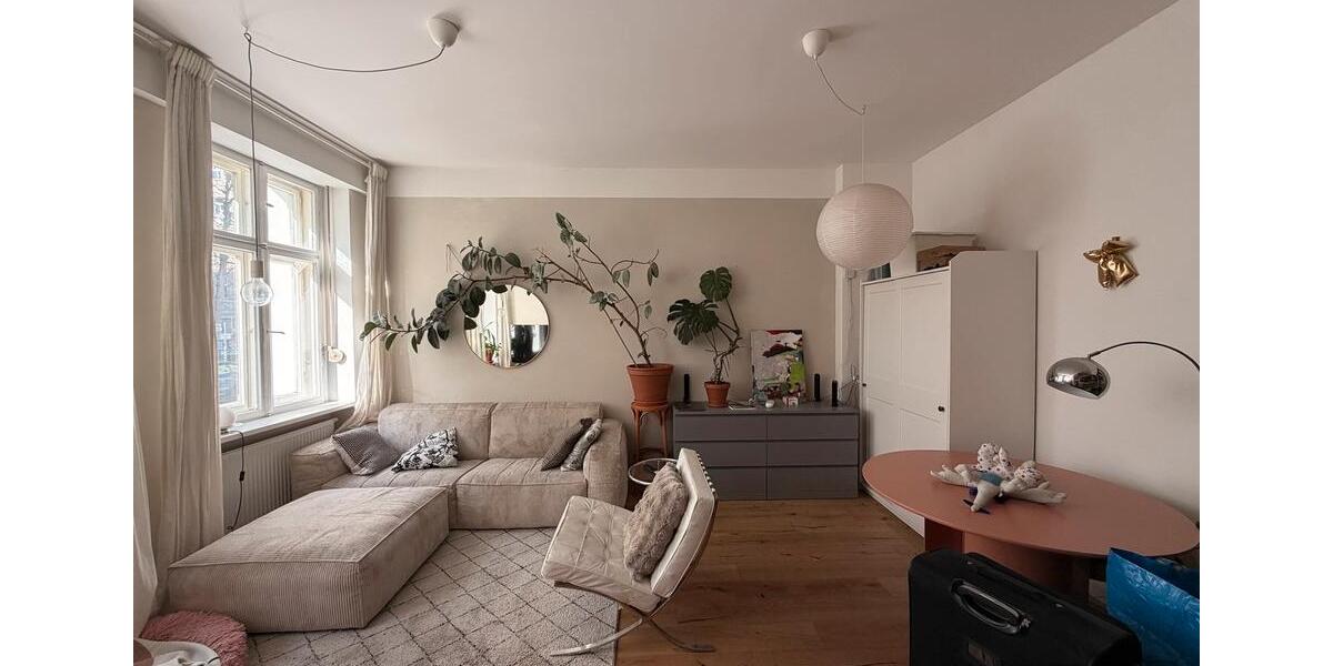 Hochparterre Berlin Friedrichshain-Kreuzberg - 1.5 Zimmer, 45 m&sup2;, 1.200&euro; | Angebot:25867353