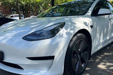 Tesla Model 3 138.000 km 21.333 &euro; Berlin 13599
