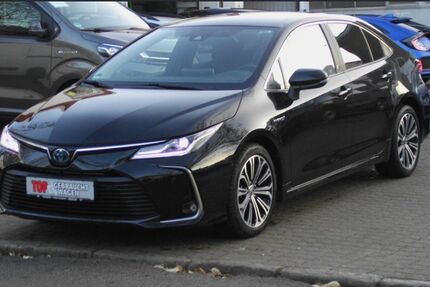 Toyota Corolla 28.404 km 23.990 &euro; Berlin 13403