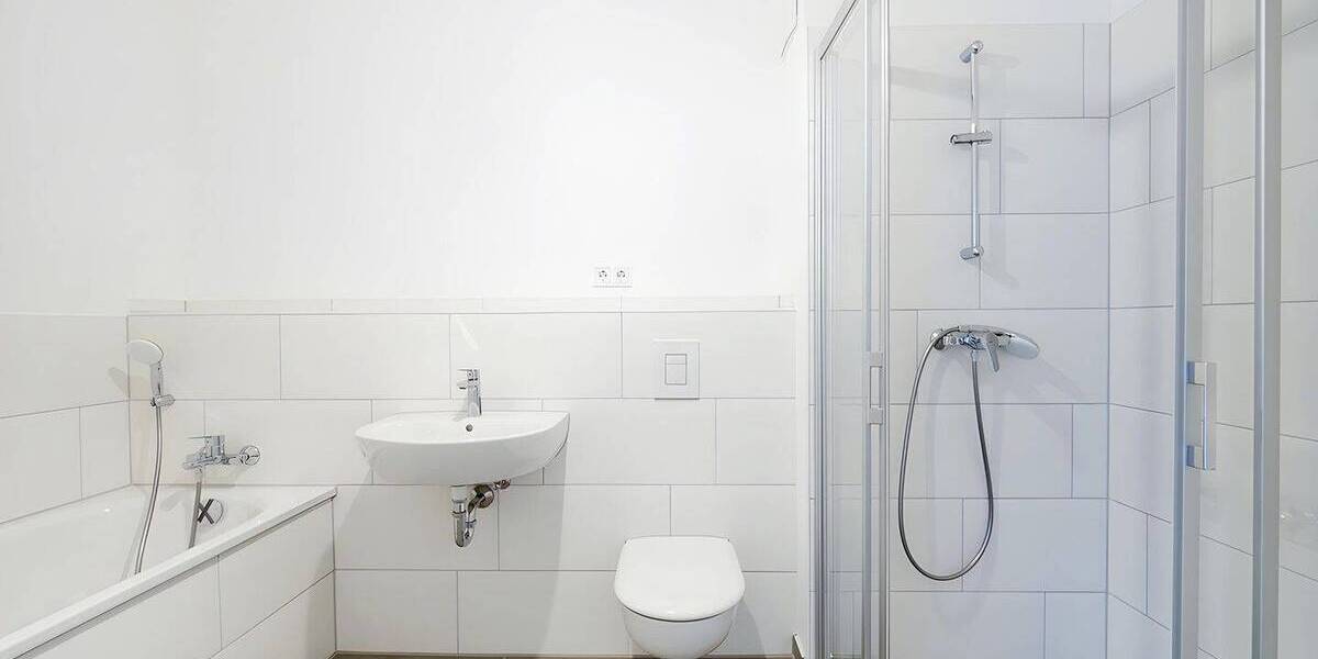 Etagenwohnung Berlin Siemensstadt - 3 Zimmer, 82 m&sup2;, 1.300&euro; | Angebot:26818377