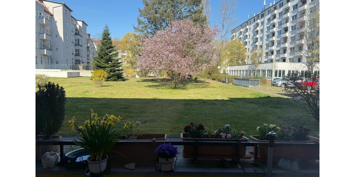 Erdgeschoßwohnung Berlin Charlottenburg-Wilmersdorf - 2 Zimmer, 65 m&sup2;, 375.000&euro; | Angebot:26576121