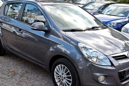 Hyundai i20 125.800 km 4.800 &euro; Berlin 13057