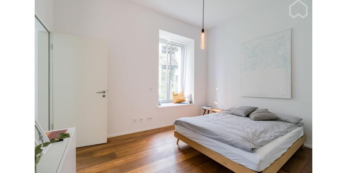 Erdgeschoßwohnung Berlin Mitte - 2 Zimmer, 80 m&sup2;, 1.650&euro; | Angebot:24741205