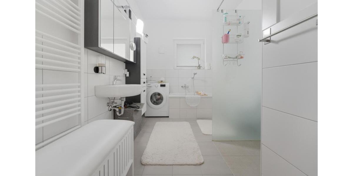 Dachgeschoßwohnung Falkensee - 4 Zimmer, 113 m&sup2;, 2.350&euro; | Angebot:26613285