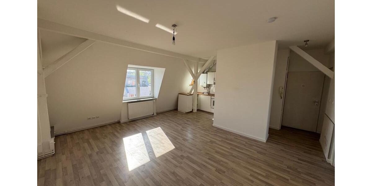 Dachgeschoßwohnung Berlin Treptow-Köpenick - 2 Zimmer, 60 m&sup2;, 750&euro; | Angebot:26679527