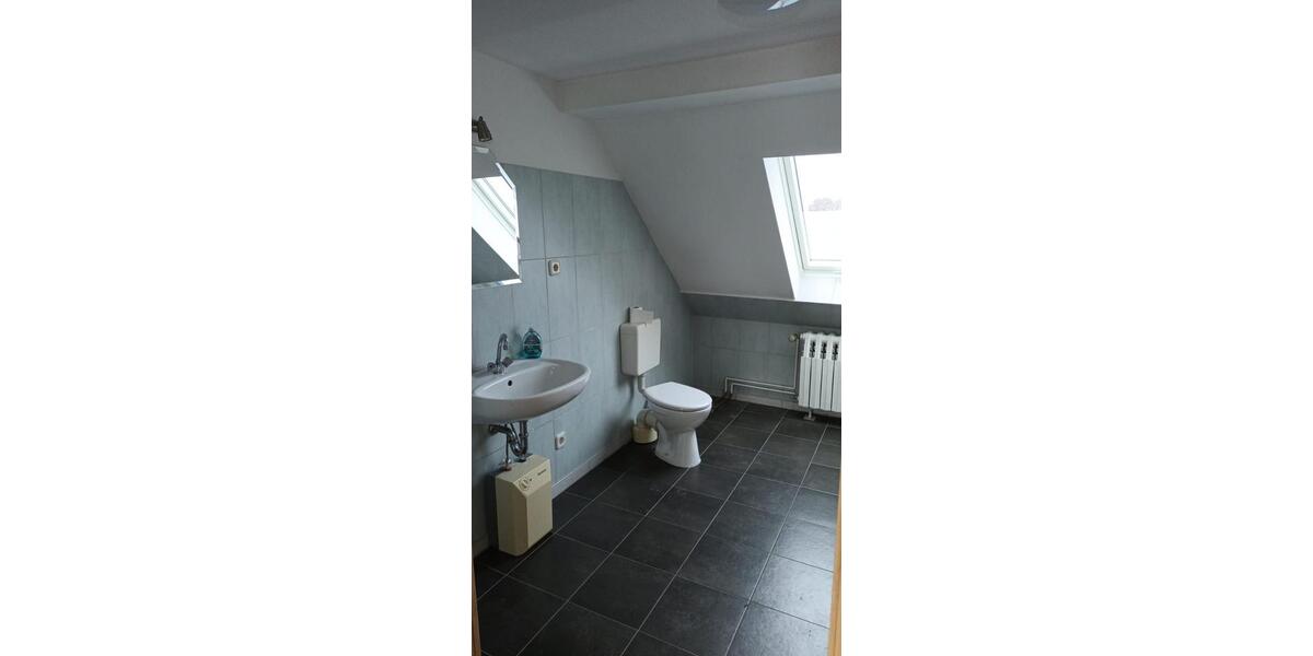 Dachgeschoßwohnung Wandlitz - 3 Zimmer, 100 m&sup2;, 690&euro; | Angebot:26020186