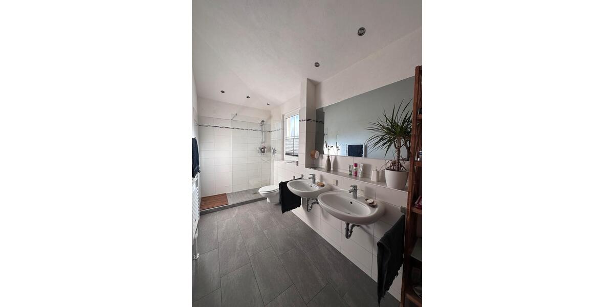 Doppelhaushälfte Wandlitz - 4 Zimmer, 103 m&sup2;, 420.000&euro; | Angebot:27224997