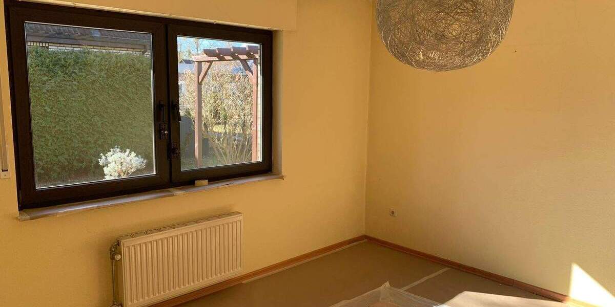 Einfamilienhaus Berlin Spandau - 5 Zimmer, 170 m&sup2;, 2.040&euro; | Angebot:25879054