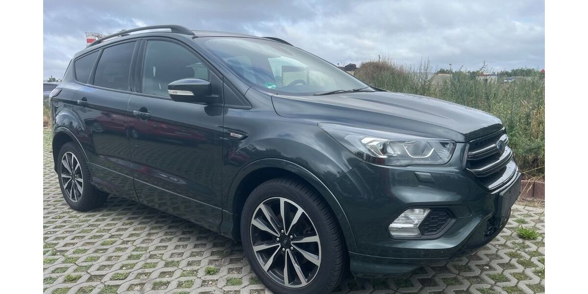 Ford Kuga 141.699 km 10.499 &euro; Mittenwalde 15749