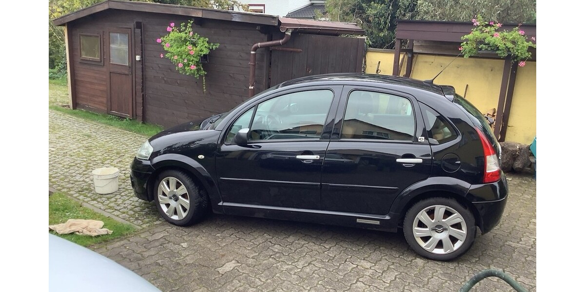 Citroen C3 168.000 km 2.350 &euro; Berlin 10178
