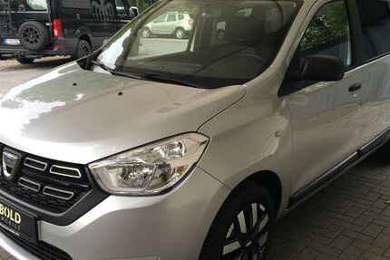 Dacia Lodgy 65.383 km 13.980 € Berlin 10315