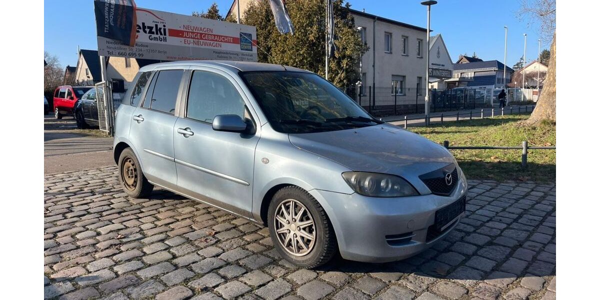 Mazda 2 199.305 km 800 &euro; Berlin 12357