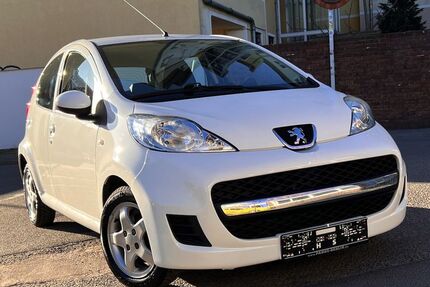 Peugeot 107 151.927 km 1.900 &euro; Berlin - Pankow 13187