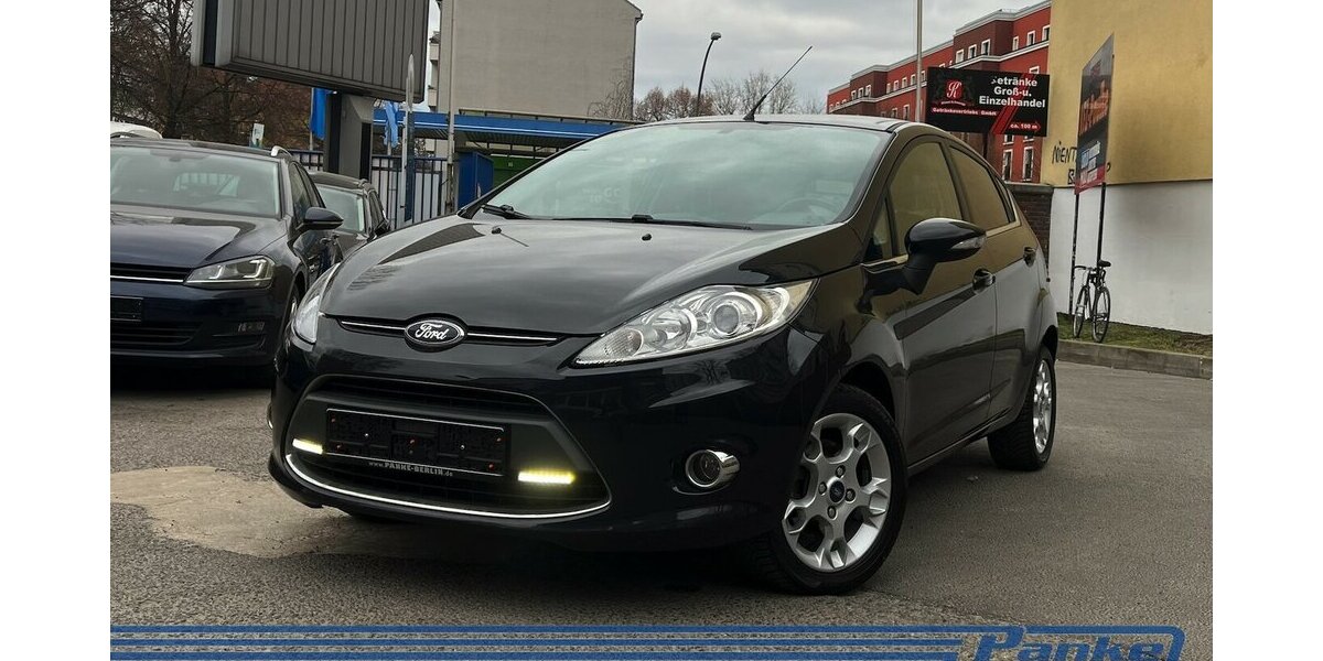 Ford Fiesta Titanium*Keyless*PDC*LED*Tel.*Chrom*GAS* 178.353 km 4.290 &euro; Berlin 13187