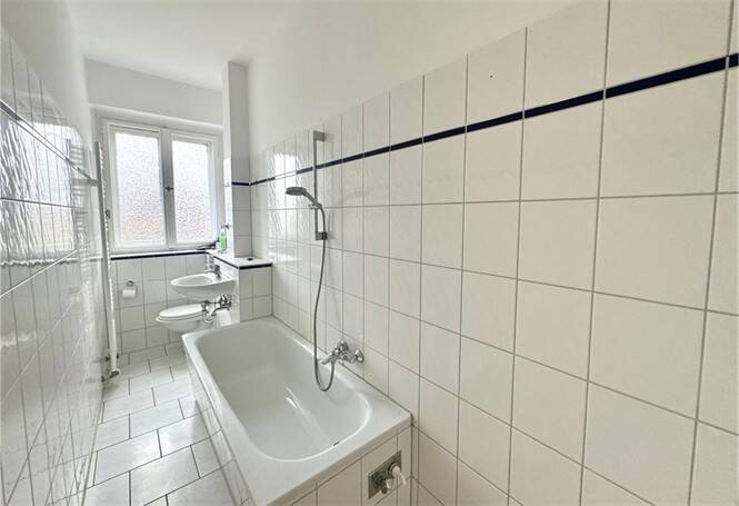 Etagenwohnung Berlin Schmargendorf - 3 Zimmer, 75 m&sup2;, 365.000&euro; | Angebot:26700129