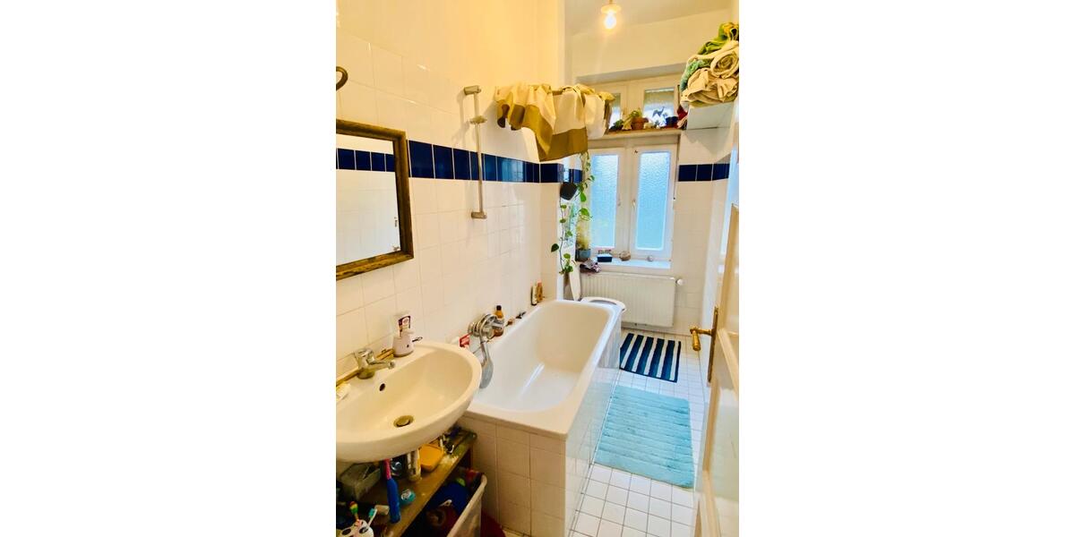 Erdgeschoßwohnung Berlin Mitte - 4 Zimmer, 90 m&sup2;, 1.100&euro; | Angebot:26647747