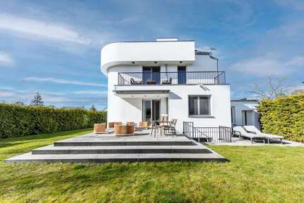 Haus Berlin Steglitz-Zehlendorf - 8 Zimmer, 275 m&sup2;, 2.200.000&euro; | Angebot:26231042