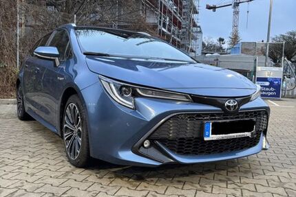 Toyota Corolla 90.861 km 19.499 &euro; Berlin 13437