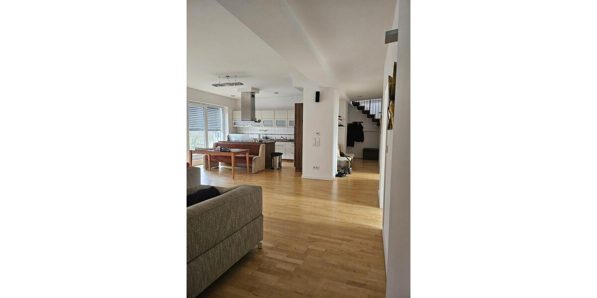 Dachgeschoßwohnung Berlin Reinickendorf - 4 Zimmer, 158 m&sup2;, 595.000&euro; | Angebot:27181797