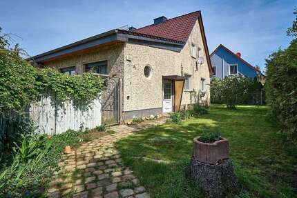 Haus Panketal - 5 Zimmer, 227 m&sup2;, 650.000&euro; | Angebot:27137126