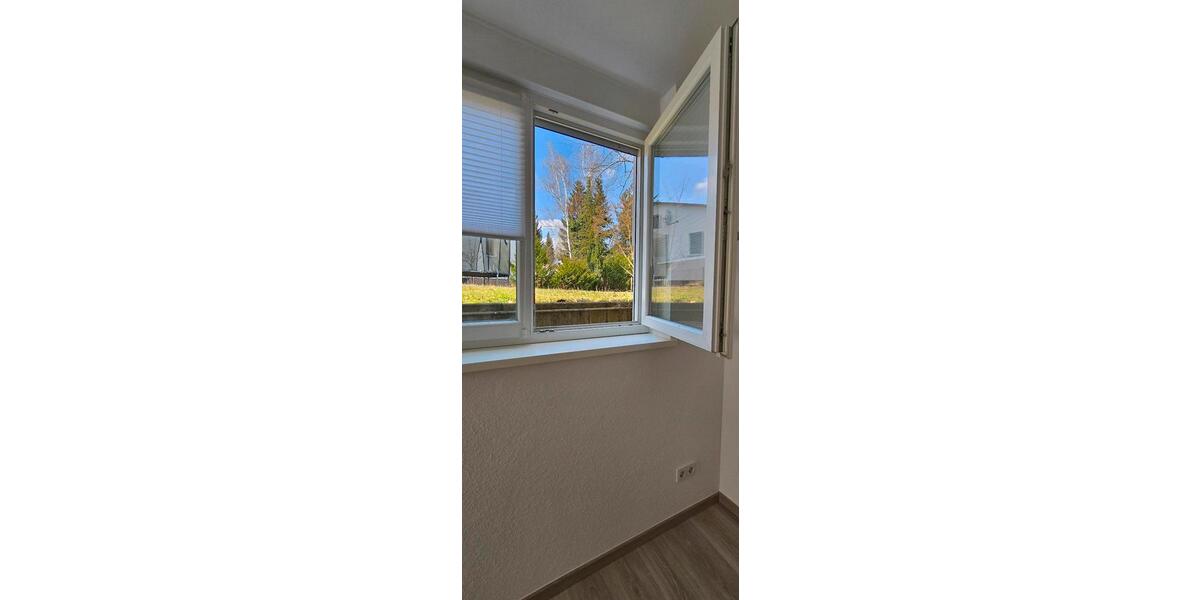 Etagenwohnung Hohen Neuendorf Bergfelde - 4 Zimmer, 100 m&sup2;, 1.750&euro; | Angebot:25869253