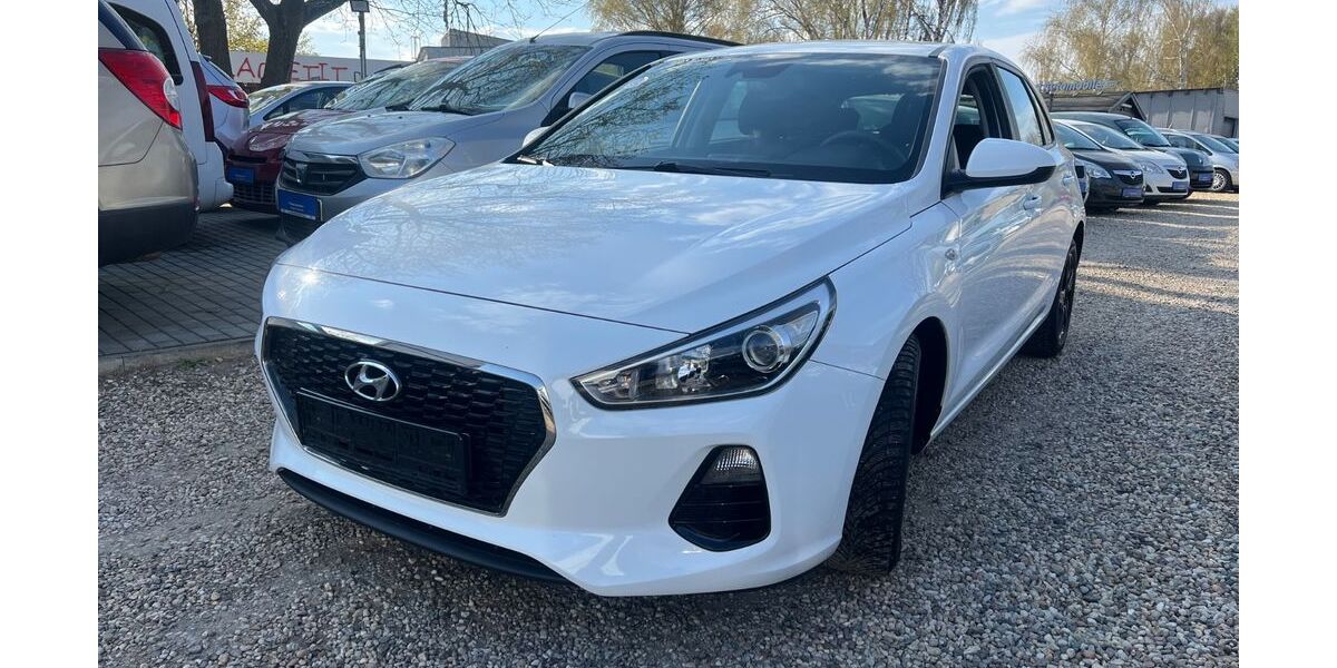 Hyundai i30 75.000 km 10.350 &euro; Berlin 13089