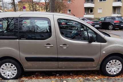Citroen Berlingo 113.600 km 7.500 &euro; Berlin 10825