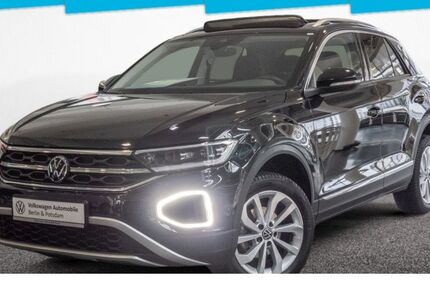VW T-Roc 61.269 km 21.430 € Berlin 10587