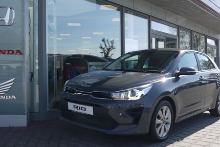 Kia Rio 32.658 km 17.890 &euro; Gosen / Neu-Zittau 15537