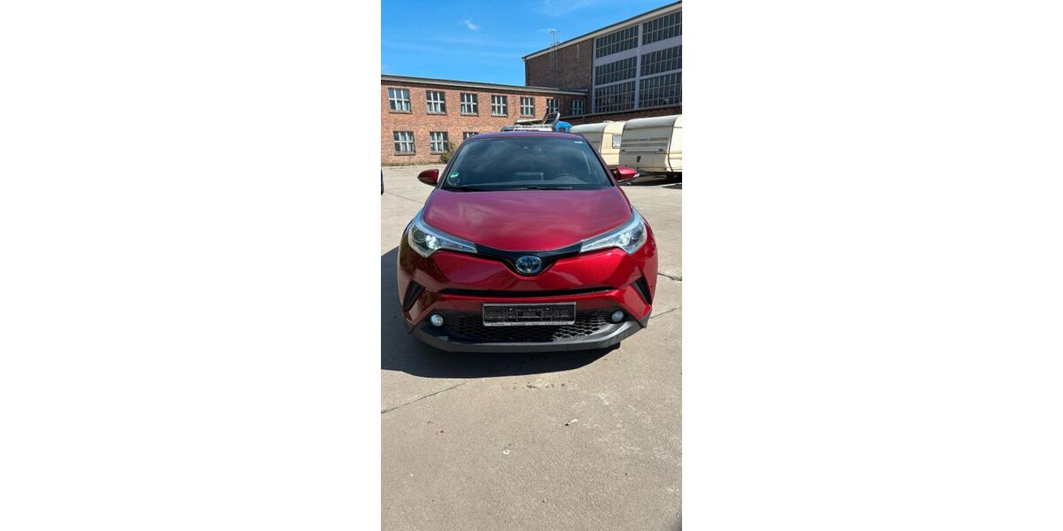 Toyota C-HR 176.349 km 15.000 &euro; Berlin 12353
