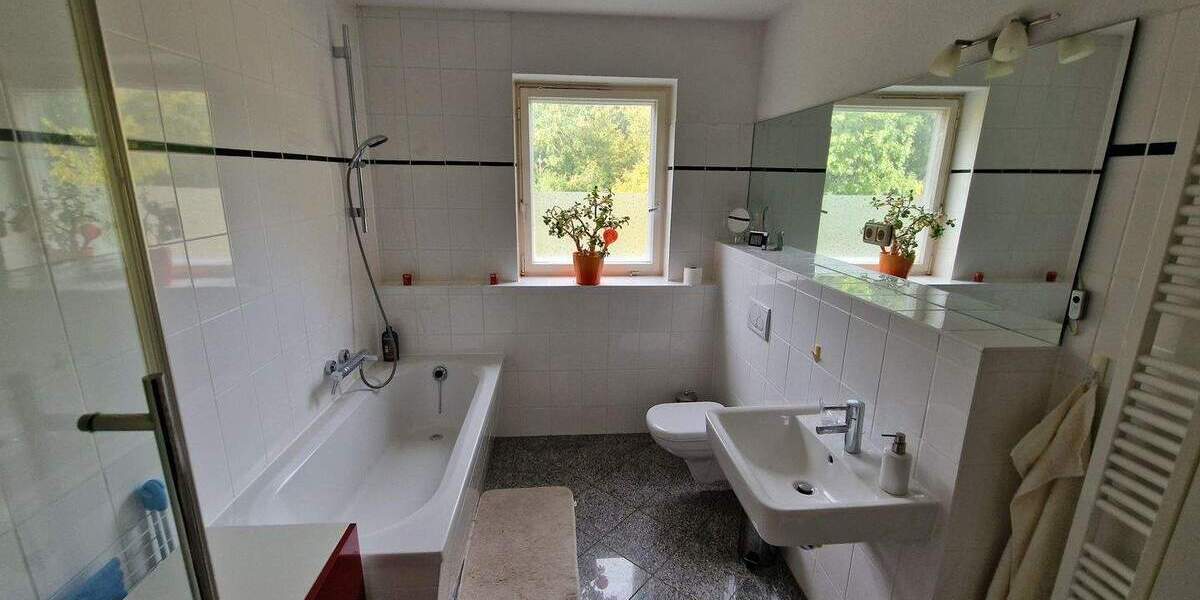 Etagenwohnung Berlin Zehlendorf - 4 Zimmer, 114 m&sup2;, 480.000&euro; | Angebot:25756710