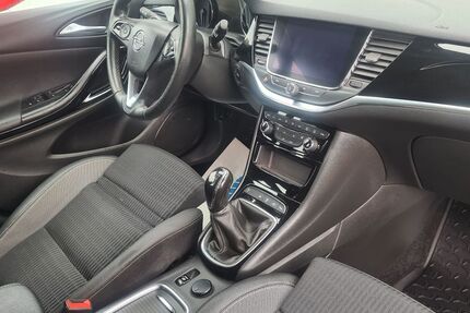 Opel Astra 166.000 km 9.400 &euro; Berlin 13127