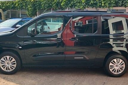 Citroen Berlingo 32.900 km 28.890 € Berlin Marienfelde 12277