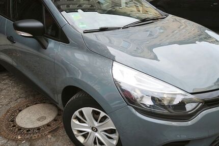 Renault Clio 63.000 km 8.500 &euro; Berlin - Schöneberg 10781