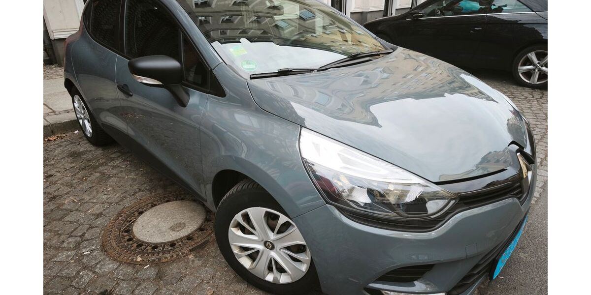 Renault Clio 63.000 km 8.500 &euro; Berlin - Schöneberg 10781