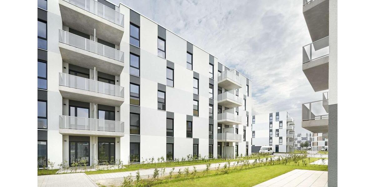 Etagenwohnung Schönefeld - 4 Zimmer, 91 m&sup2;, 1.299&euro; | Angebot:25900377