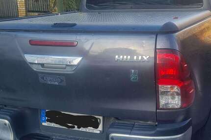 Toyota Hilux 128.092 km 27.000 &euro; Berlin 13059