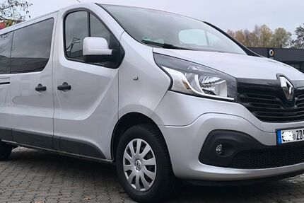 Renault Trafic 99.890 km 18.250 &euro; hennigsdorf 16761