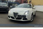 Alfa Romeo Giulietta 1.4 TB Turismo Aut.*BT*SHZ*Leder*Xenon 200.000 km 4.999 &euro; Berlin 13187