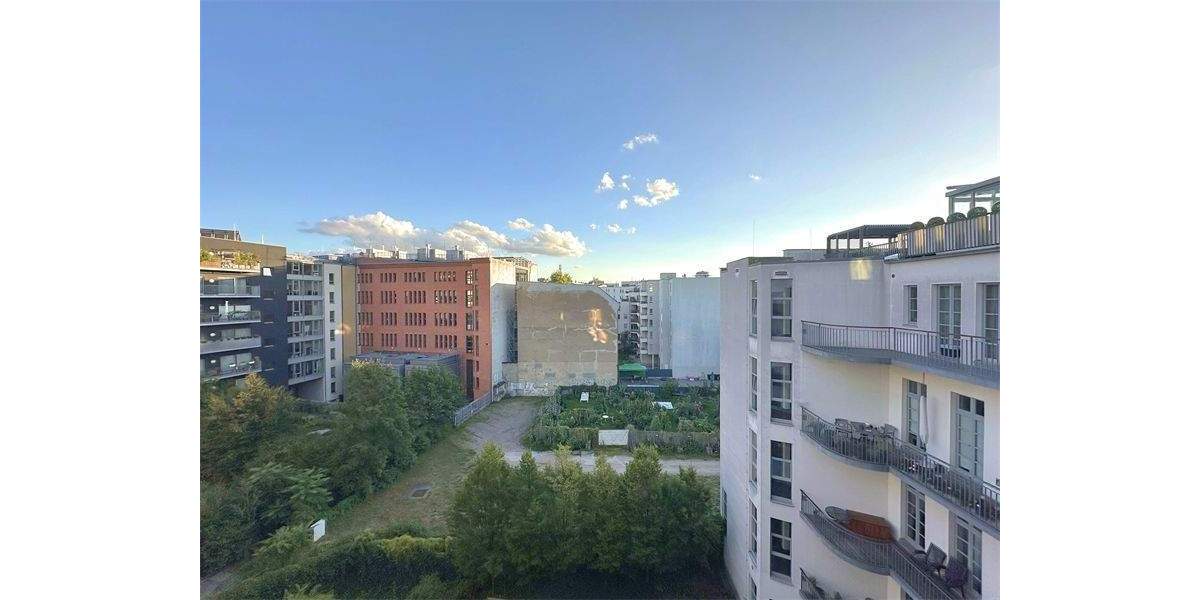 Berlin-Mitte - 4 Zi-ETW - Nahe Spittelmarkt - Großzügige Wohnung auch für Musiker 4 zimmer