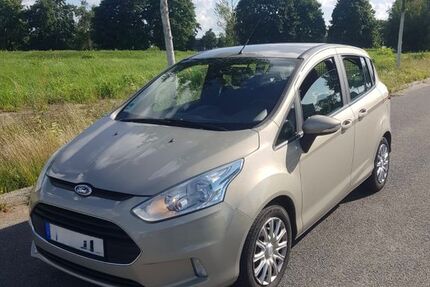 Ford B-Max 42.026 km 9.599 € Berlin 12526