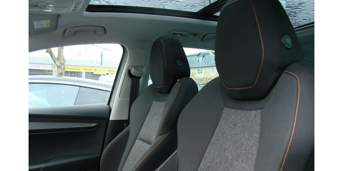 Skoda Karoq 1,5TSi Clever ACC 360° LED Panorama AHK 56.303 km 26.980 &euro; Falkensee 14612