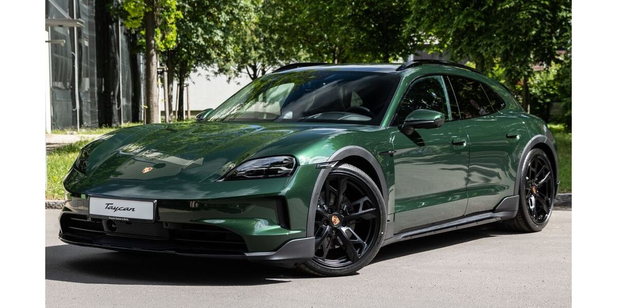 Porsche Taycan 13.380 km 109.900 &euro; Berlin 10587