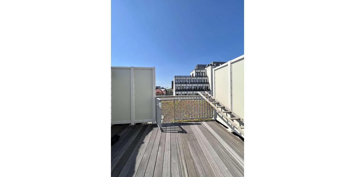 Dachgeschoßwohnung Berlin Tempelhof-Schöneberg - 2 Zimmer, 83 m&sup2;, 2.280&euro; | Angebot:25349709
