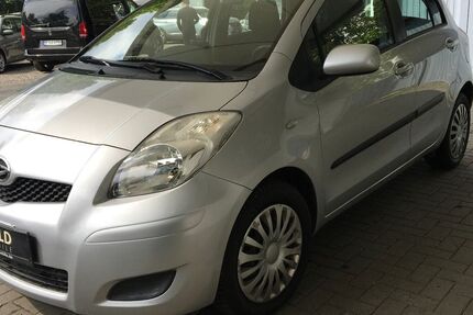 Daihatsu Charade 129.599 km 4.980 &euro; Berlin 10315