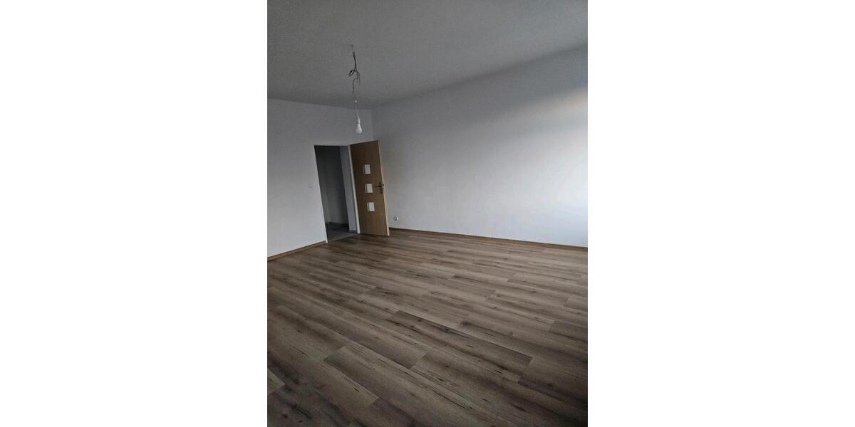 Etagenwohnung Berlin Treptow-Köpenick - 4 Zimmer, 96 m&sup2;, 1.400&euro; | Angebot:24868190