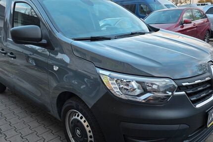 Renault Express 36.962 km 12.999 &euro; Berlin 12059