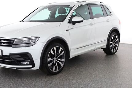 VW Tiguan 99.739 km 28.880 &euro; Schönefeld 12529