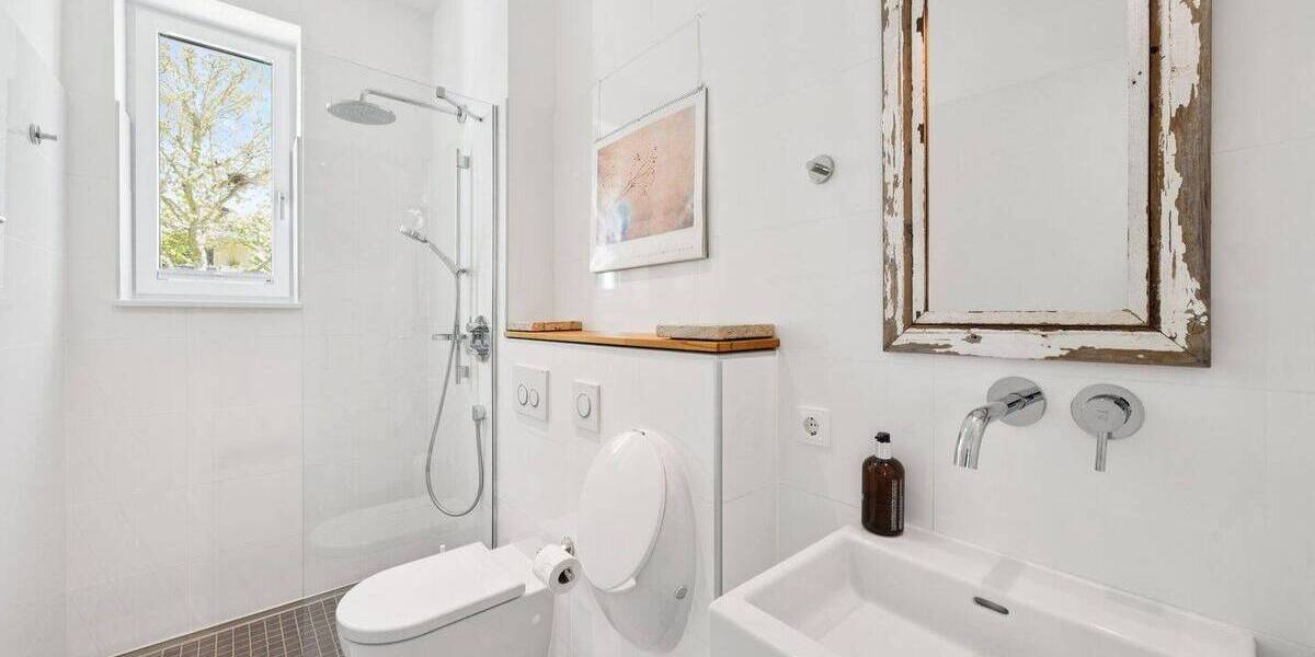 Einfamilienhaus Berlin Zehlendorf - 7 Zimmer, 300 m&sup2;, 2.500.000&euro; | Angebot:26646576