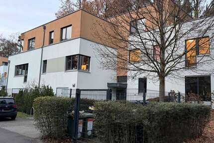 Wohnung Berlin-Zehlendorf Zehlendorf - 4 Zimmer, 142 m&sup2;, 2.275&euro; | Angebot:24853172